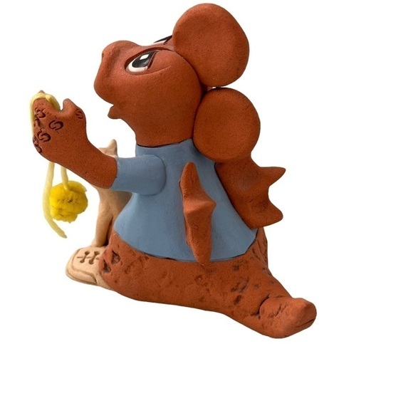 Dragon Works Clay Dragon With Cat - Picture 4 of 7